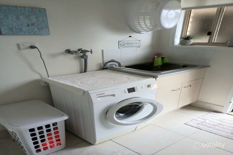 9 Ashley Pl, Innes Park, QLD 4670