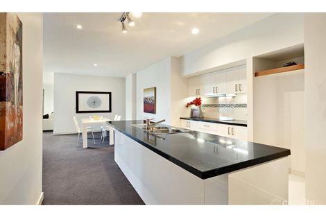 Property photo of 14/1 St Kilda Road St Kilda VIC 3182