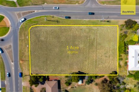 136 Halletts Way, Darley, VIC 3340