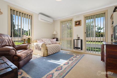Property photo of 1/56 Fersfield Road Gisborne VIC 3437