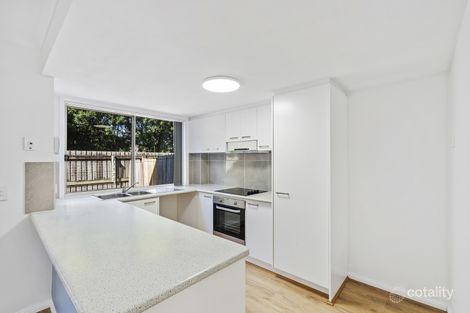 Property photo of 32/643 Pine Ridge Road Biggera Waters QLD 4216