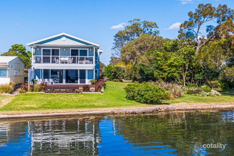 Property photo of 2 Peverill Street Mannering Park NSW 2259