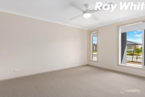 Property photo of 28 Naomi Street Pakenham VIC 3810
