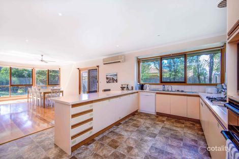 Property photo of 3 Cairns Avenue Rosebud VIC 3939