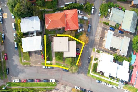 Property photo of 2/1 Mosbri Crescent The Hill NSW 2300