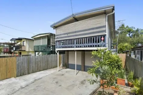 27 Moon St, Caboolture South, QLD 4510