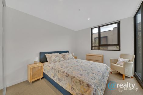 Property photo of 112/58 Kambrook Road Caulfield North VIC 3161
