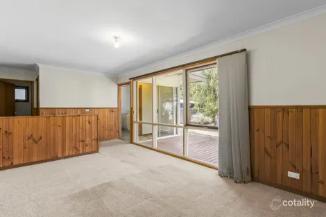 Property photo of 29 Lawrence Road Point Lonsdale VIC 3225