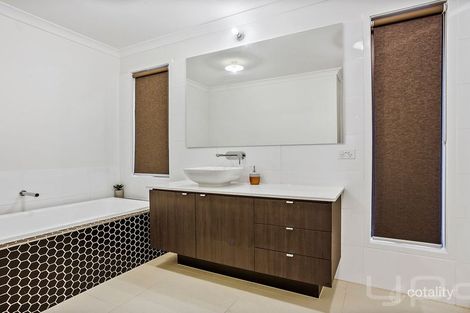 Property photo of 34 Fireside Avenue Point Cook VIC 3030