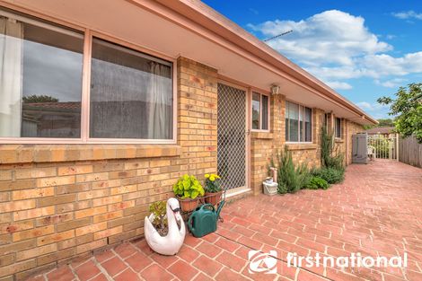 Property photo of 1 Sheffield Close Pakenham VIC 3810