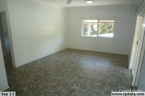 Property photo of 15/4-5 Hollett Close Manunda QLD 4870