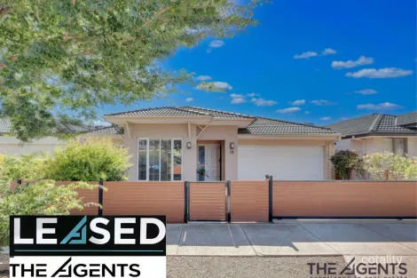 Property photo of 28 Heatherbell Avenue Point Cook VIC 3030