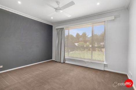 Property photo of 5 Hewitt Avenue Kennington VIC 3550