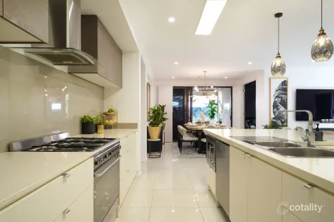 Property photo of 14 Monterey Circuit Brookwater QLD 4300