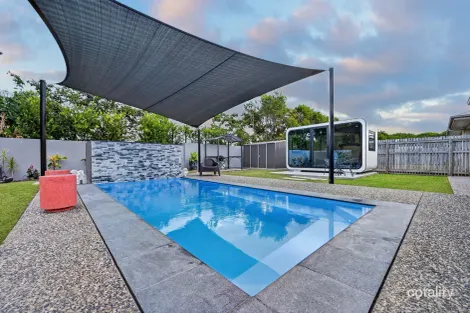 13 Huntsmans Cres, Shaw, QLD 4818