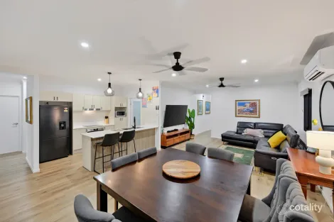 Property photo of 13 Huntsmans Crescent Shaw QLD 4818