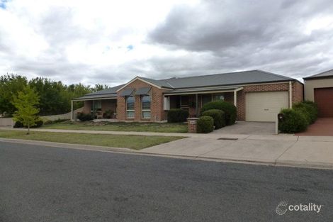 Property photo of 1/63 Cambridge Drive Mansfield VIC 3722