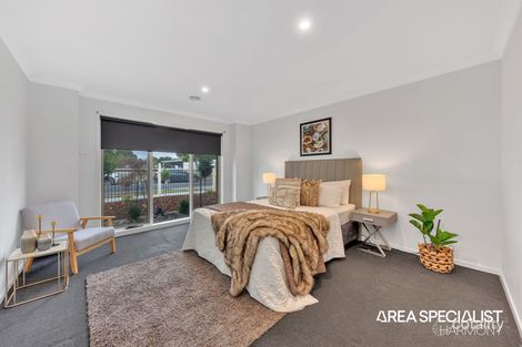 Property photo of 47 Lancefield Drive Caroline Springs VIC 3023