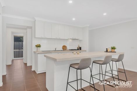 Property photo of 47 Lancefield Drive Caroline Springs VIC 3023