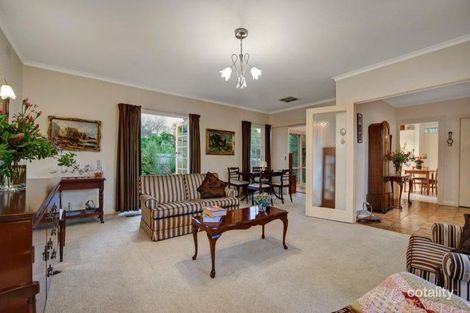 Property photo of 6 Cumberland Court Forest Hill VIC 3131