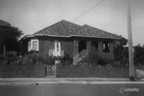 Property photo of 10 Hugh Avenue Dulwich Hill NSW 2203