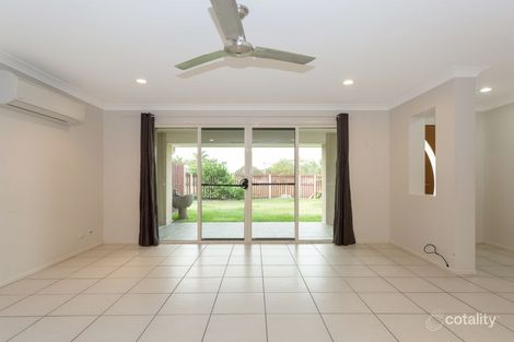 Property photo of 2/7 Whitehaven Drive Blacks Beach QLD 4740