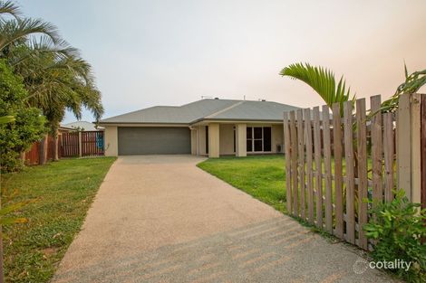 Property photo of 2/7 Whitehaven Drive Blacks Beach QLD 4740