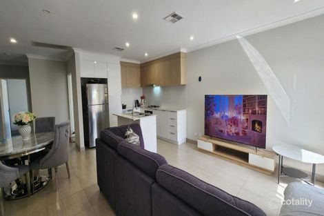 Property photo of 36 Plunkett Turn Canning Vale WA 6155
