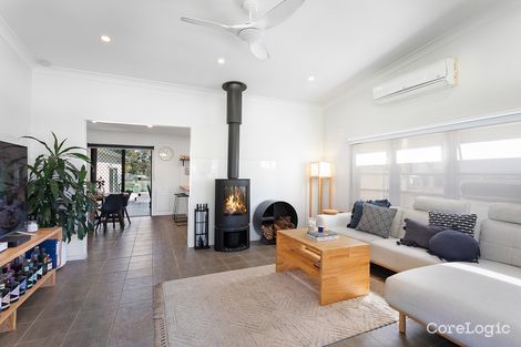 Property photo of 175 Tuggerawong Road Tuggerawong NSW 2259
