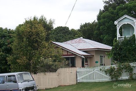 Property photo of 2 Thorn Street Ipswich QLD 4305