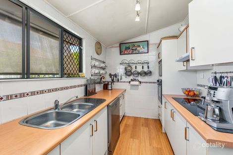 Property photo of 38 Fegen Drive Moorooka QLD 4105