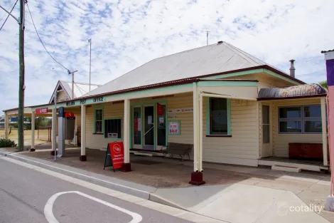 28 Railway Pde, Bellata, NSW 2397
