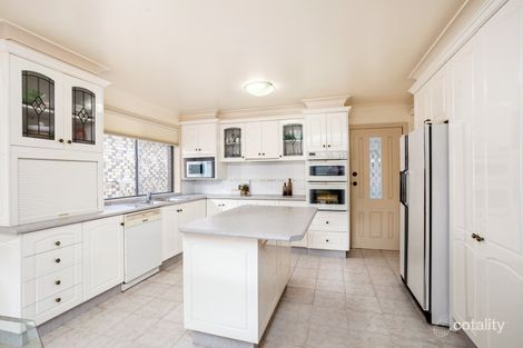 Property photo of 19 Blanchard Crescent Balgownie NSW 2519