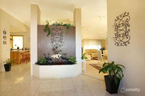 Property photo of 10 Oakleigh Circuit Robina QLD 4226