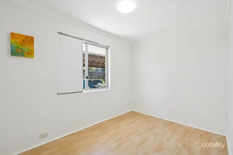 Property photo of 1 King Place Padbury WA 6025