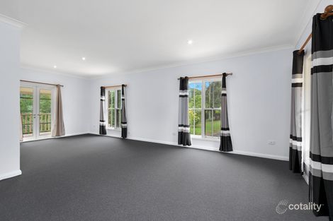 Property photo of 32 Pine Place Grose Vale NSW 2753