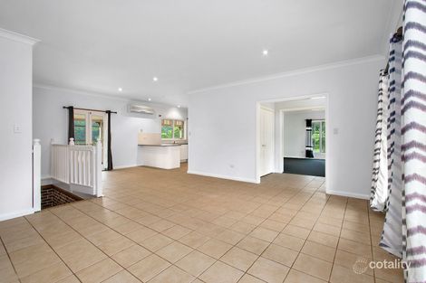 Property photo of 32 Pine Place Grose Vale NSW 2753