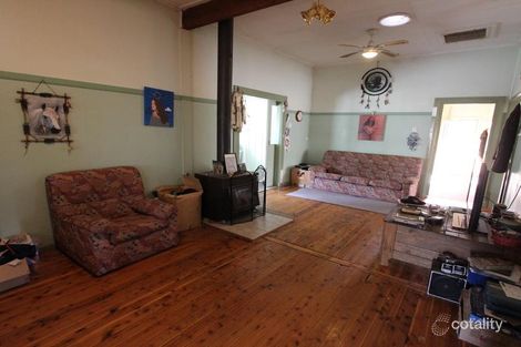 Property photo of 71 Deutcher Street Temora NSW 2666