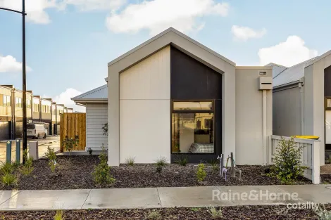 24 Ellis Dr, Diggers Rest, VIC 3427
