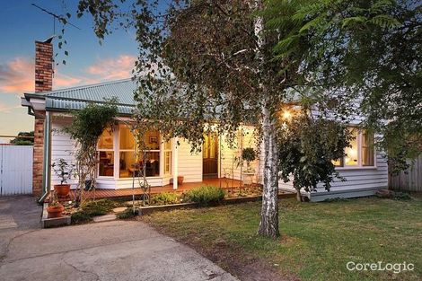Property photo of 53 Parkmore Road Bentleigh East VIC 3165