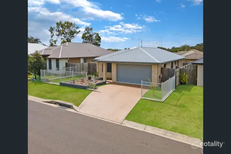 88 Bradman Way, Urangan, QLD 4655
