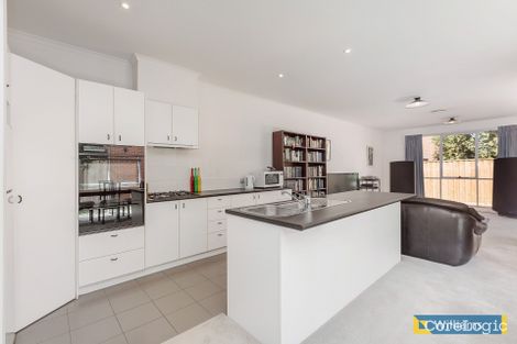 Property photo of 2 Hosking Court Williamstown VIC 3016