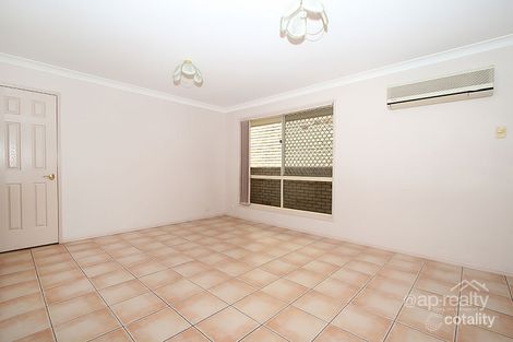 Property photo of 35 Lakeside Crescent Forest Lake QLD 4078