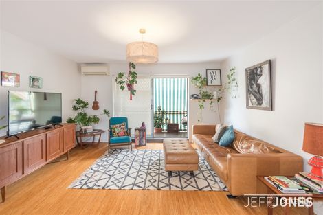 Property photo of 2/61 Derby Street Coorparoo QLD 4151