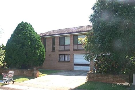 8 Woodsiana St, Robertson, QLD 4109