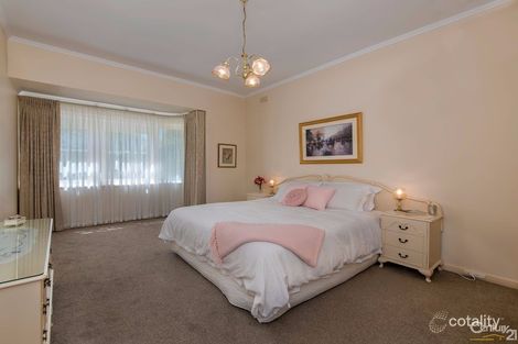 Property photo of 10 Urrbrae Avenue Myrtle Bank SA 5064