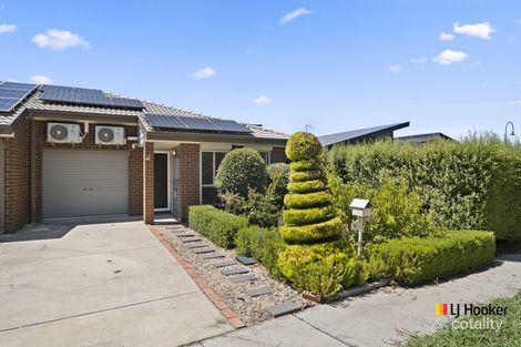 Property photo of 28 Bunima Crescent Ngunnawal ACT 2913