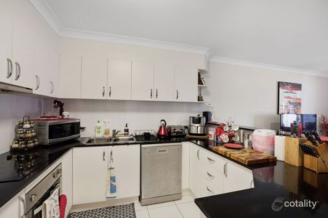 Property photo of 2/30 Coogee Terrace Blacks Beach QLD 4740