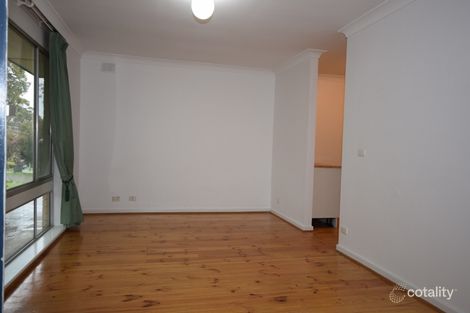 Property photo of 23 Harold Lea Way Hackham SA 5163