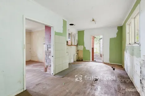 Property photo of 10 Titania Crescent Tremont VIC 3785